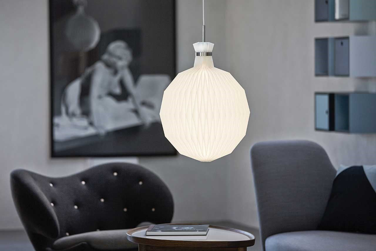 LeKlint101_pendant_steel_hang-up_lifestyle_1
