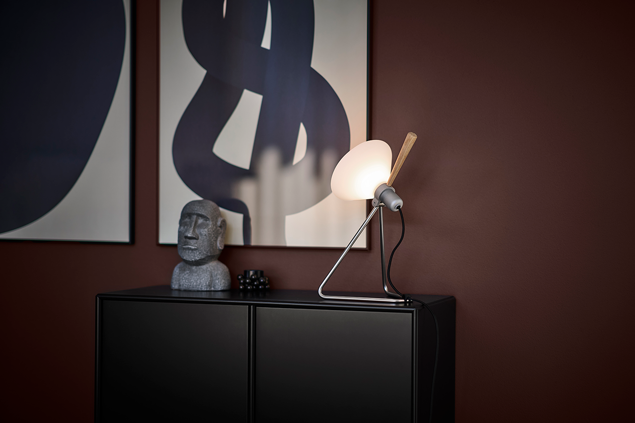 Leklint356 Spot Table Wall Lamp Silver Light oak Lifestyle3